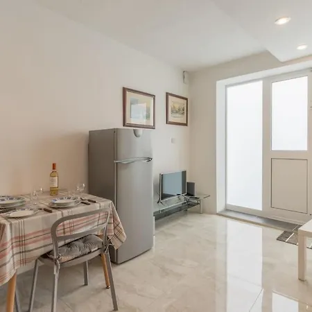 Studio In St Pauls Bay-hosted By Sweetstay * San Pawl il-Baħar